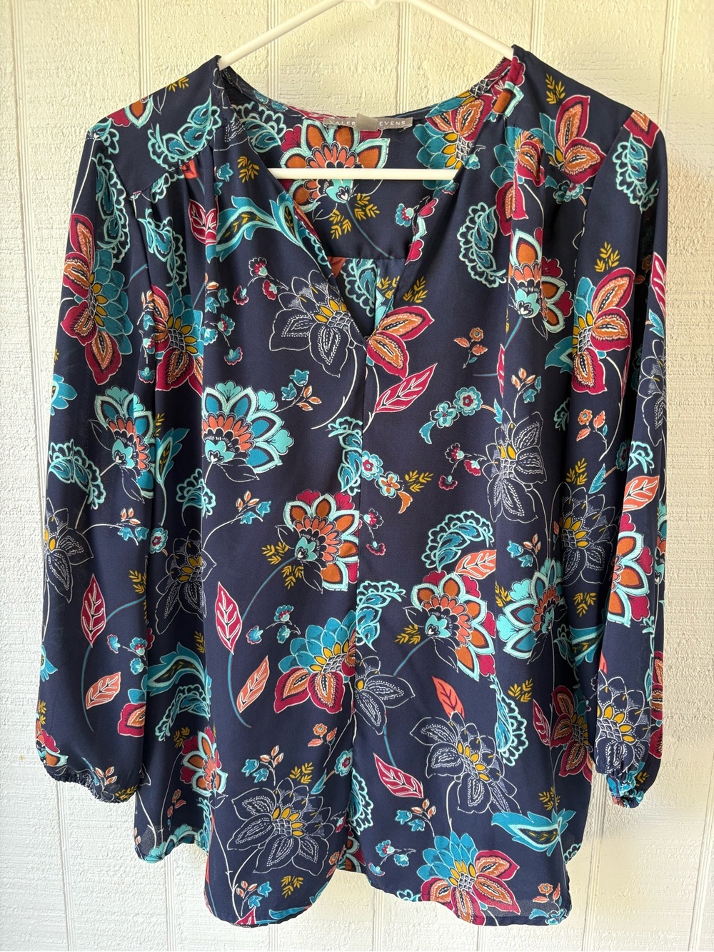 Valerie Stevens Navy Multicolor Floral V-Neck Blouse